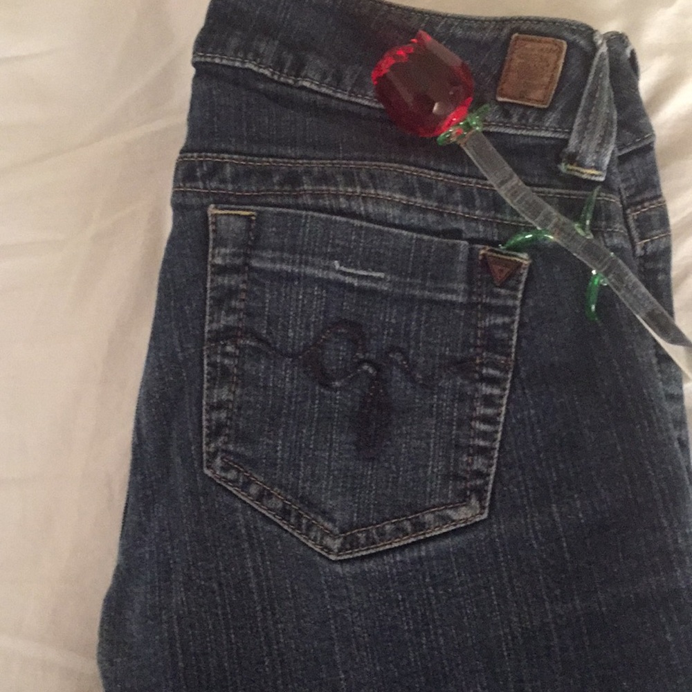 GUESS LOW WAIST JEANS